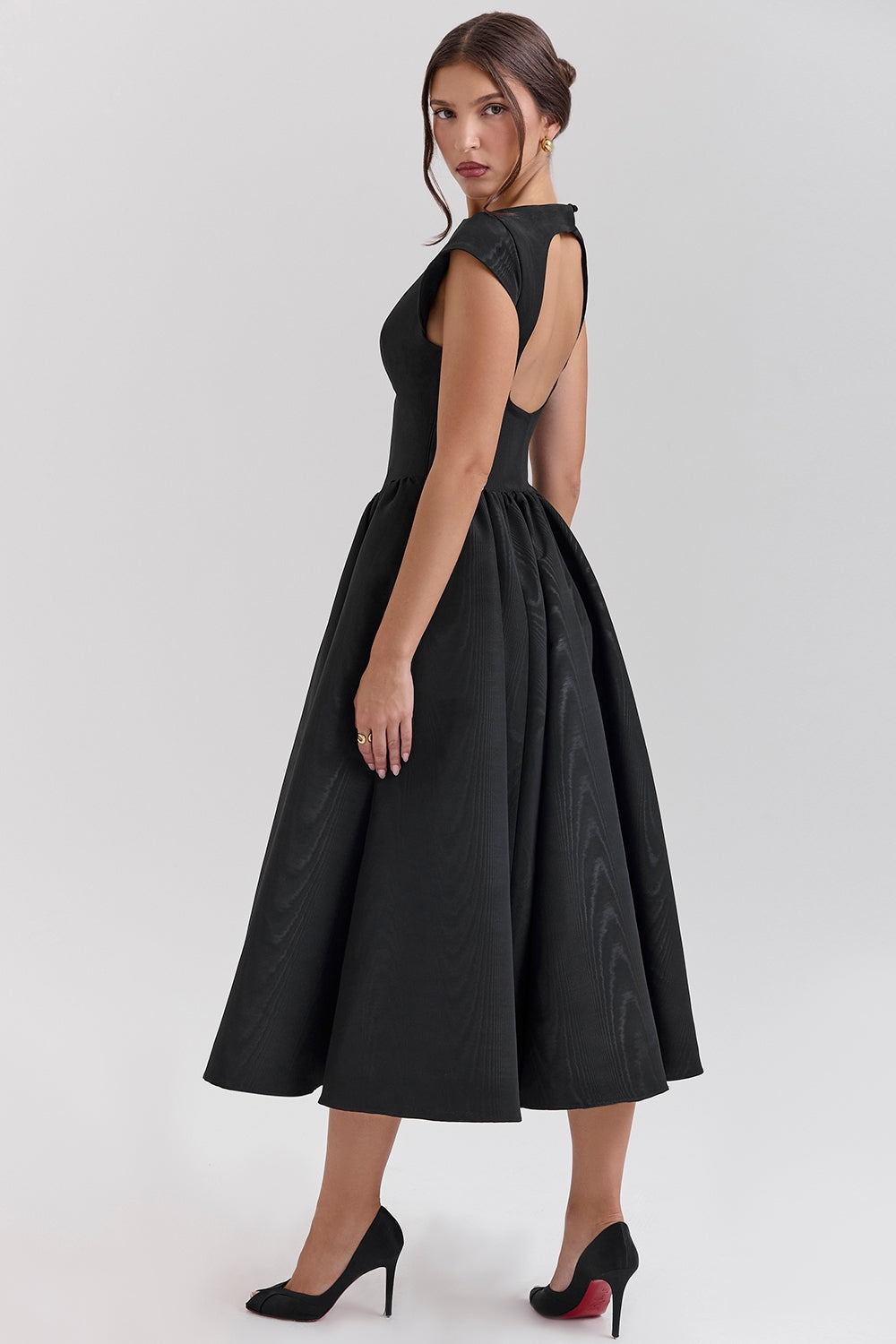 Adelphia | Backless Tulle Midi Dress