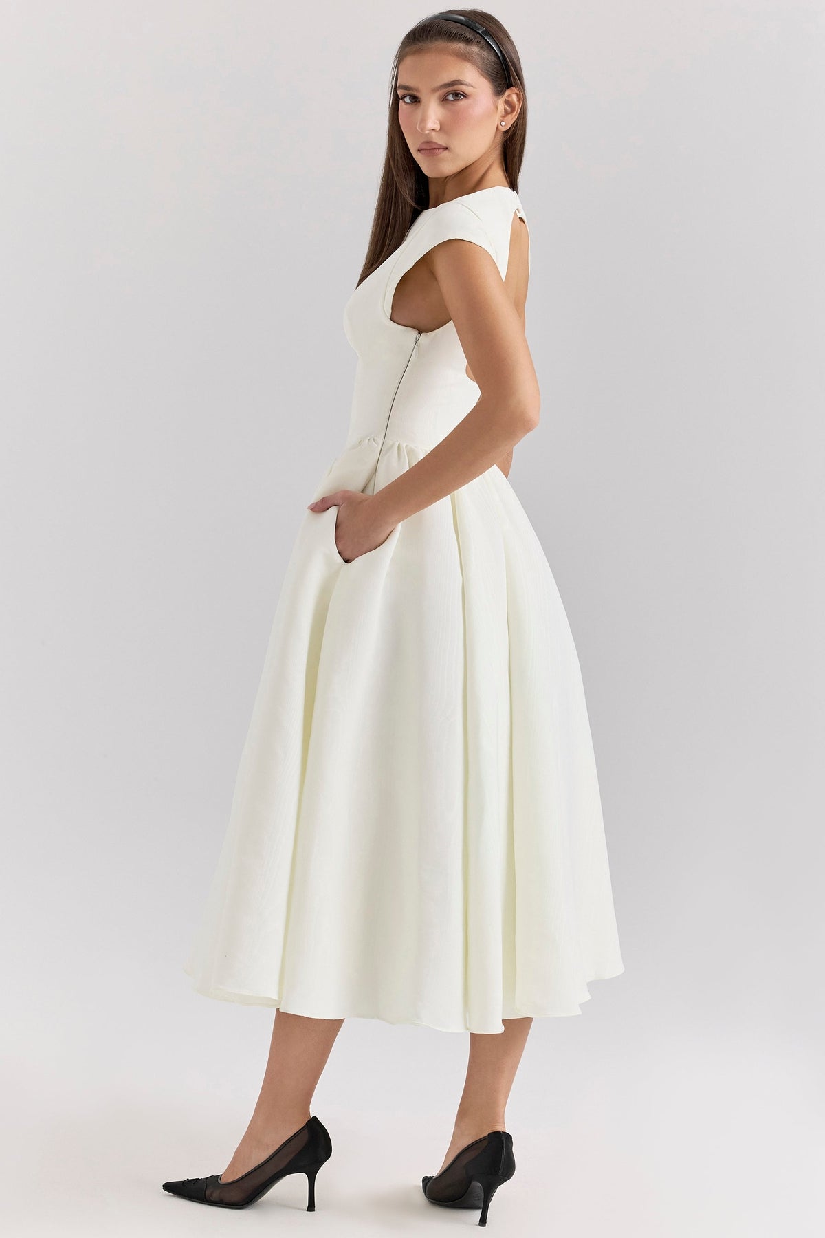Adelphia | Backless Tulle Midi Dress